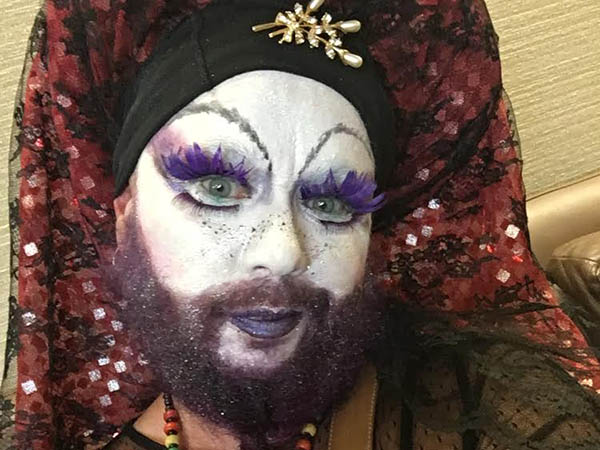 Sister Pussywillow Wilchenot